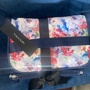 Tahari cosmetic travel bag with matching cosmetic clutch